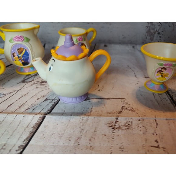 McDonald's Happy Meal Mrs. Potts and Teapot set Cups - Picture 5 of 8